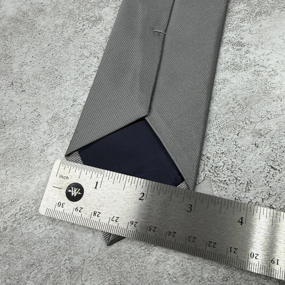 The Tie Bar tie bar